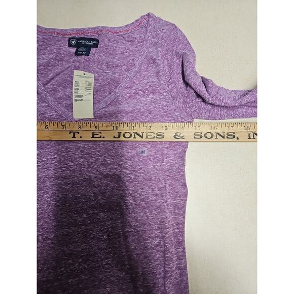 American Eagle T-Shirt Womens Size M Purple Top Long Sleeve Y2K NWT - Picture 4 of 7